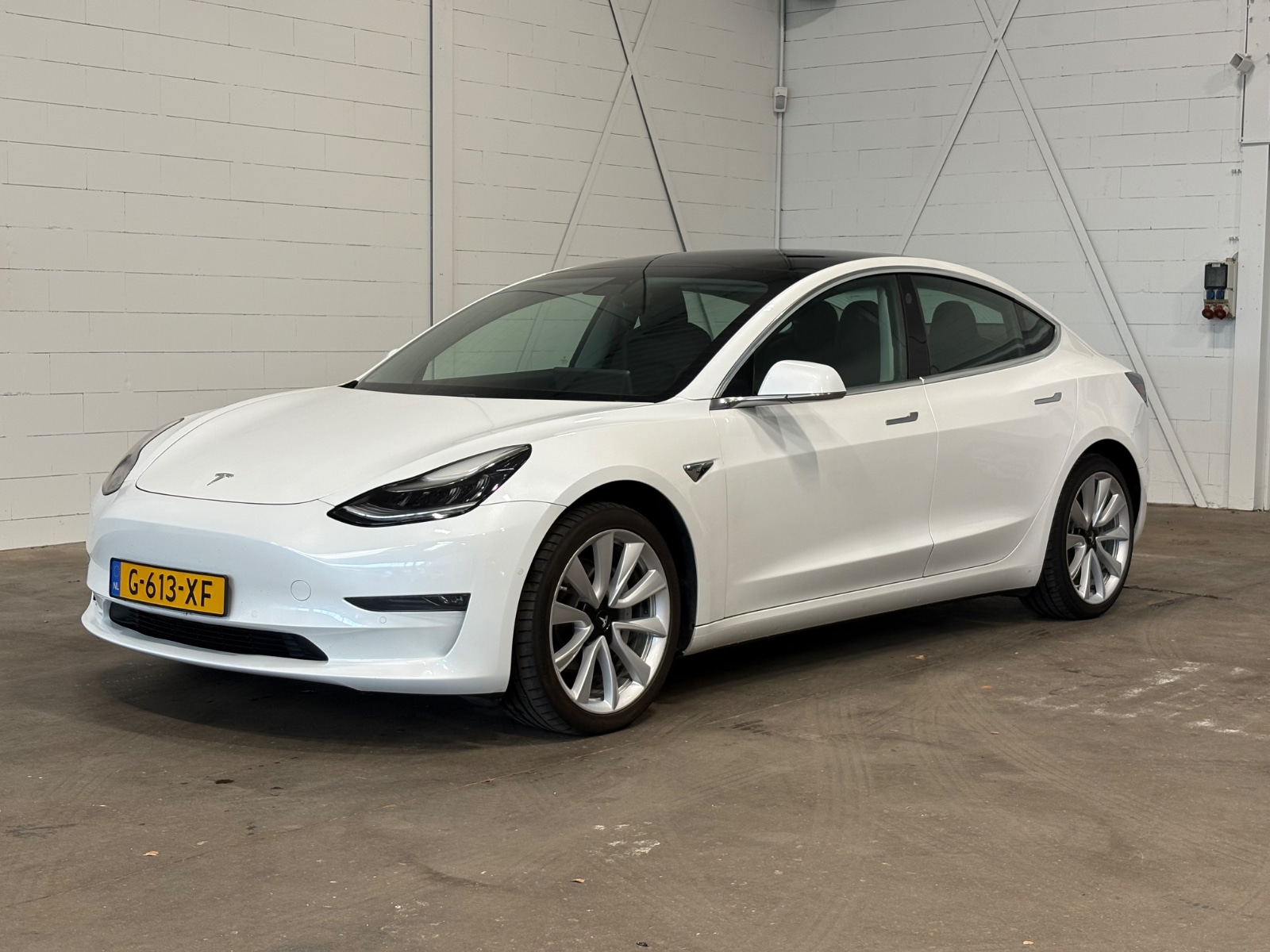 Foto 9 van Tesla Model 3