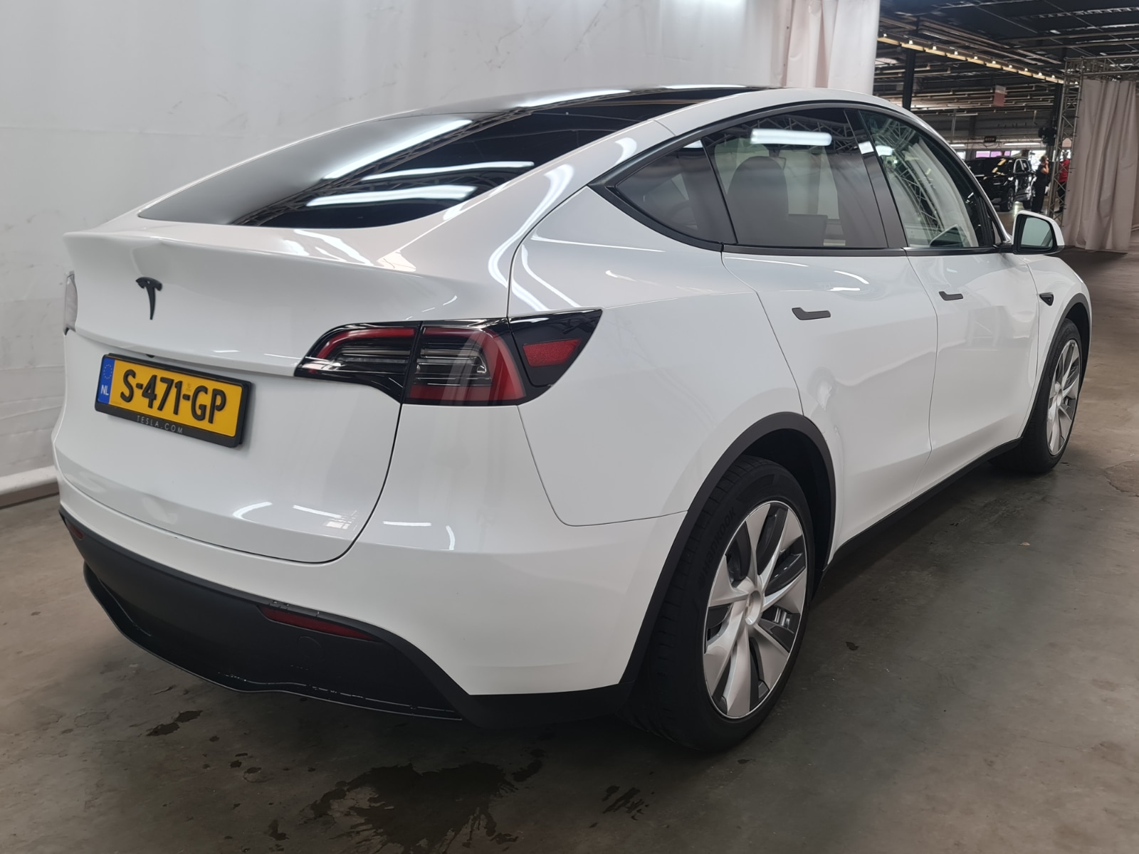 Foto 16 van Tesla Model Y