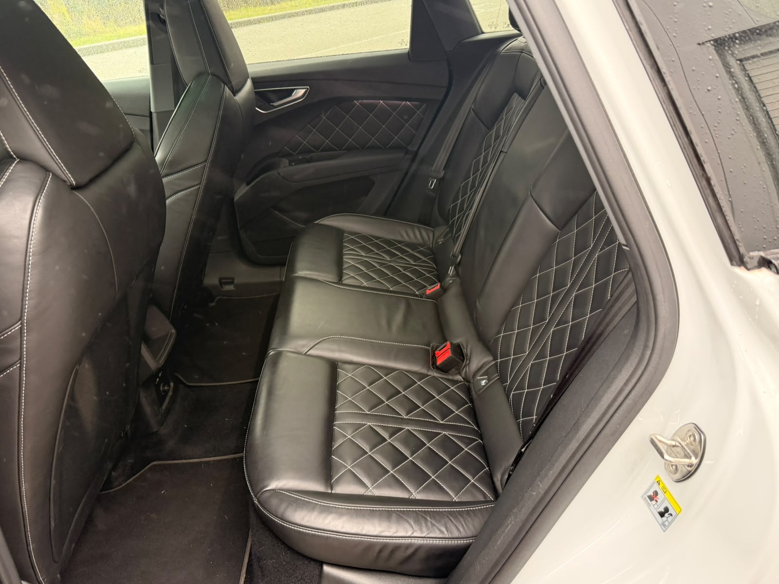 Foto 7 van Audi Q4 e-tron