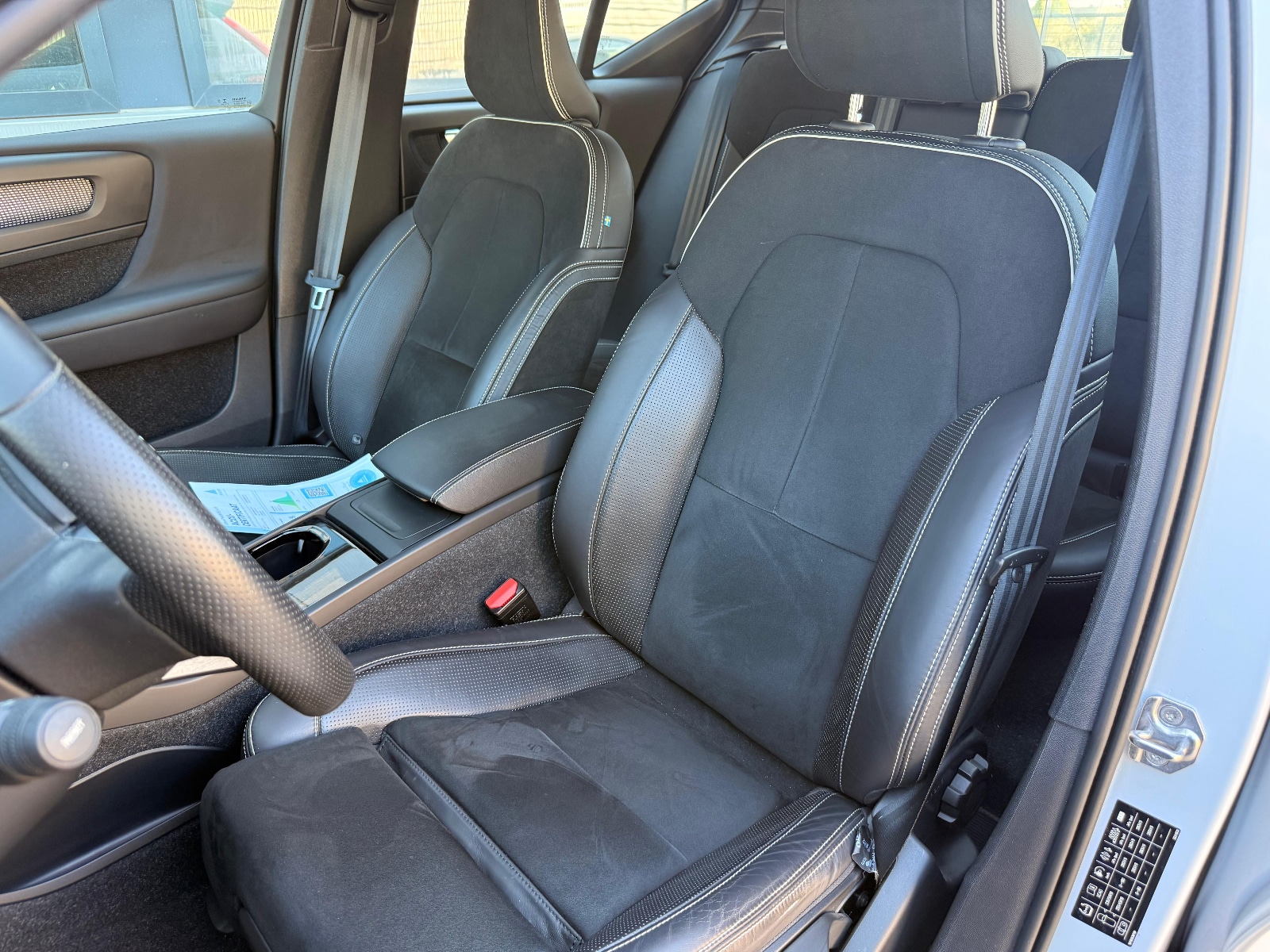 Foto 12 van Volvo XC40 Recharge